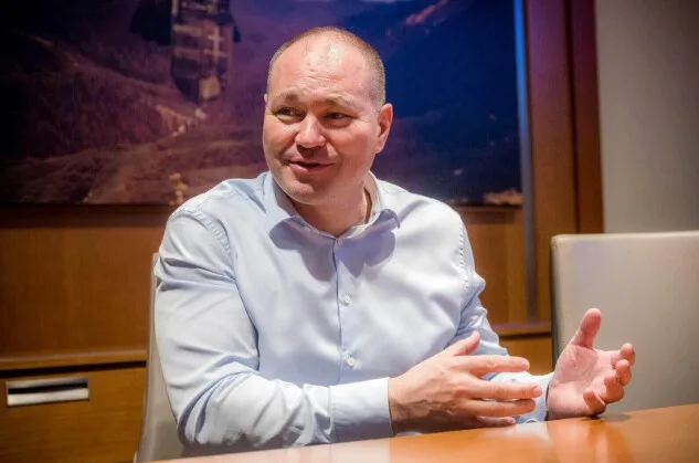 Attila Balázs își cere scuze angajaților pentru mesajul politic transmis.