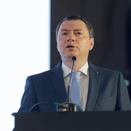 Viceguvernatorul BNR discută despre dependența energetică a României.