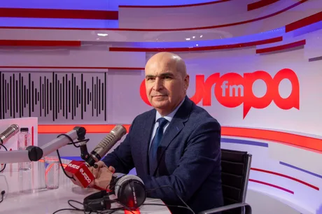 Ilie Bolojan discută despre măsurile economice și recesiunea României.