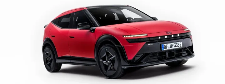 Hatchback electric compact cu design modern și autonomie impresionantă.