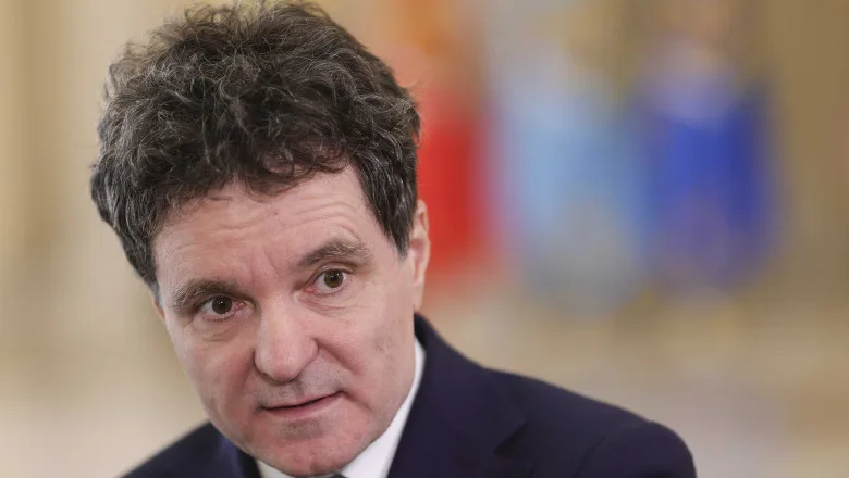 Nicușor Dan discută despre impactul litigiilor salariale asupra bugetului.