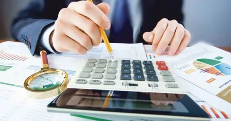 Analiză a împrumuturilor guvernamentale și impactul asupra bugetului.