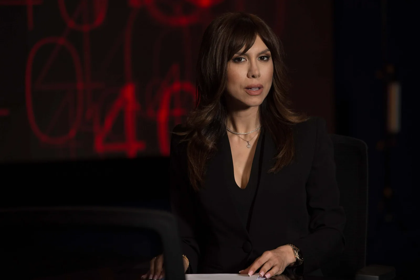 Denise Rifai în timpul unei emisiuni de interviuri la Kanal D.