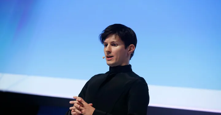 Pavel Durov discutând despre libertatea de exprimare și reglementările din Rusia.