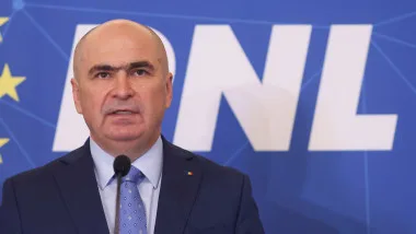 Ilie Bolojan discutând despre stabilitatea coaliției guvernamentale în România.
