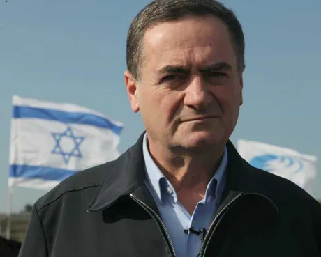 Ministrul apărării israeliene discutând despre tensiunile din Liban.