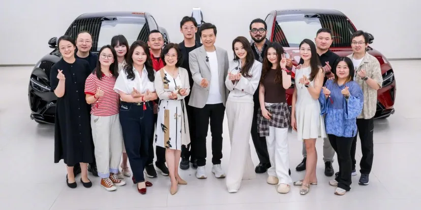 Eveniment de livrare pentru SUV-ul electric YU7 GT de la Xiaomi.