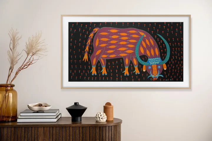 Lucrare vibrantă a Mariei Prymachenko, reprezentând un animal colorat pe fundal negru.