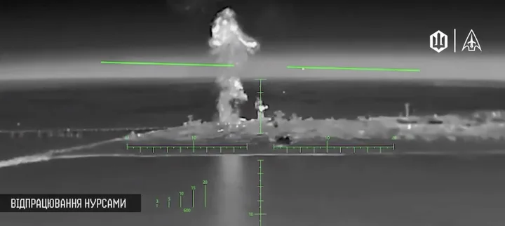 Lovituri cu drone asupra țintelor militare rusești în Ucraina.