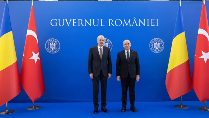 Întâlnire oficială între liderii României și Turciei la Palatul Victoria.