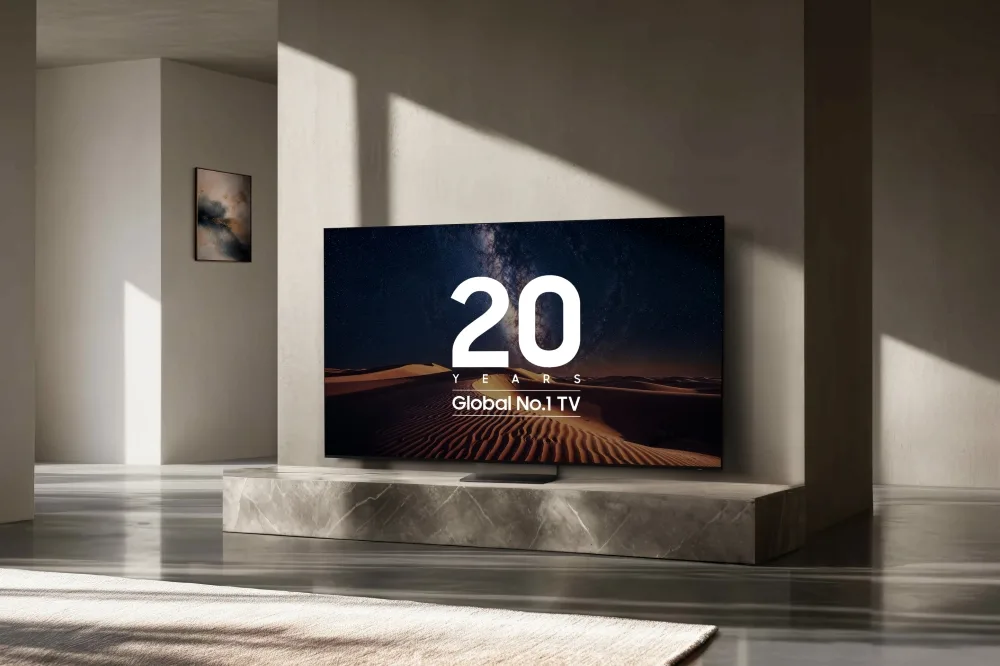 Samsung sărbătorește 20 de ani de inovații în televizoare premium.