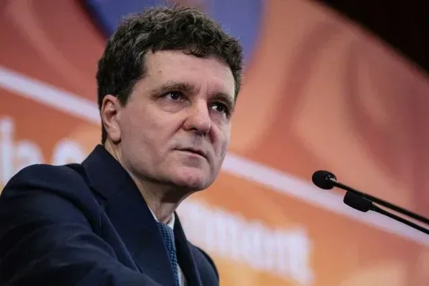 Nicușor Dan discută despre criza politică din România cu lideri europeni.