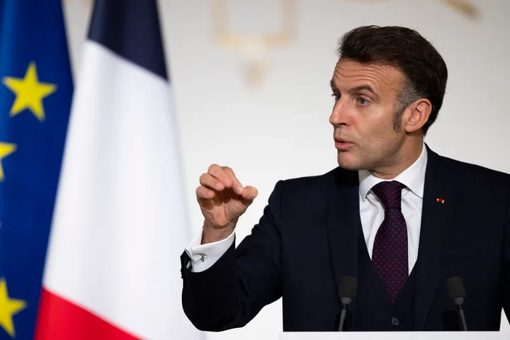 Emmanuel Macron discută despre securitatea navigației în Strâmtoarea Ormuz.