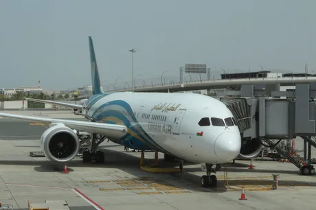 Avion pregătit pentru zborul de repatriere din Oman.