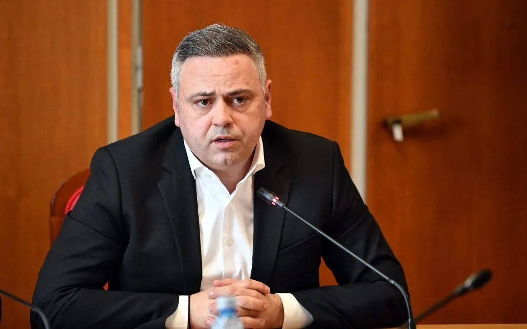 Ministrul discută despre reglementările din retail pentru produsele românești.