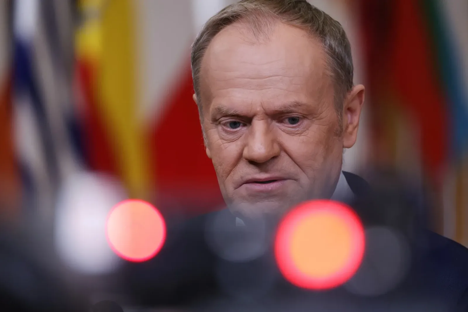 Donald Tusk discutând despre reorganizarea prezenței militare americane în Polonia.