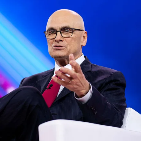 Ambasadorul SUA discutând despre reglementările Big Tech în Europa.