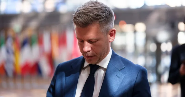 Péter Magyar, premierul Ungariei, discutând despre fondurile UE.