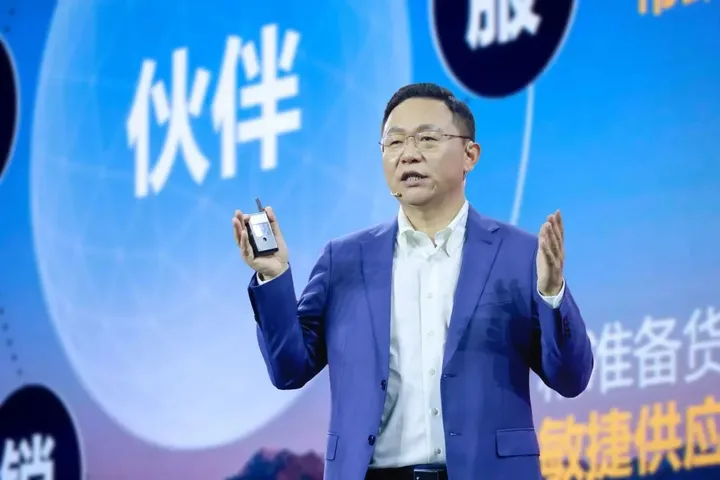 David Wang anunță strategii de dezvoltare pentru Huawei în 2026.