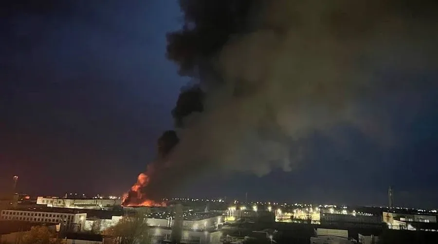 Incendiu la o fabrică de drone din Rusia, provocat de un atac ucrainean.