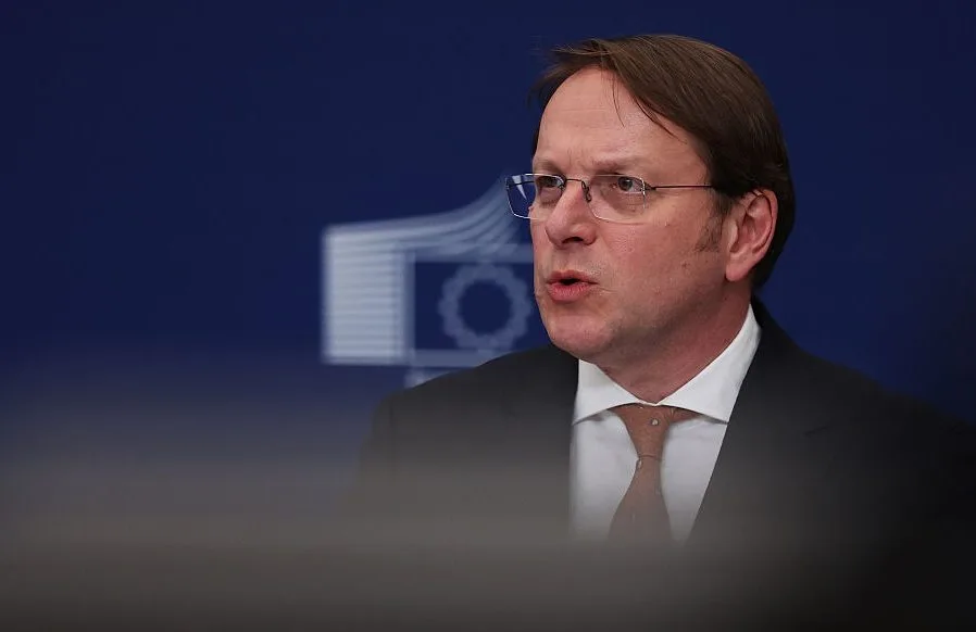 Ancheta Comisiei Europene asupra spionajului în instituțiile UE continuă.