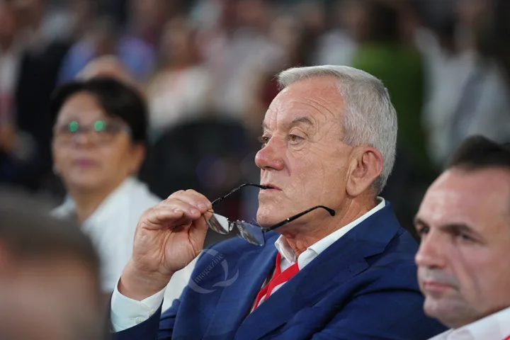 Constantin Toma discutând despre strategia PSD și riscurile economice.