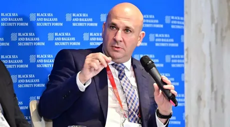 Bogdan Badea discută despre birocrație și impactul asupra investitorilor.