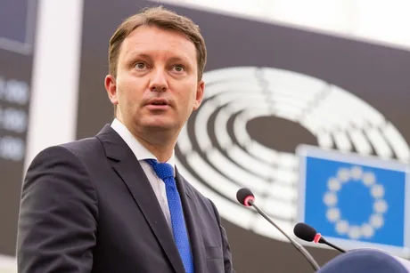 Siegfried Mureșan discutând despre viitorul politic al României.