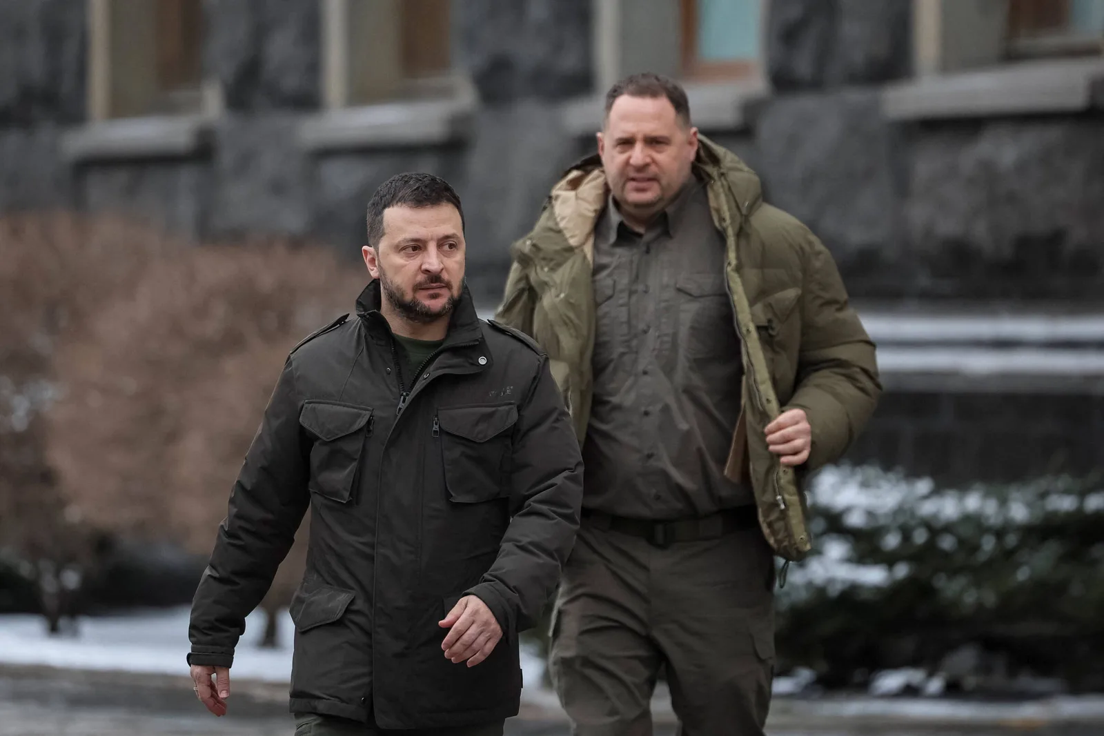 Procurorii ucraineni cer arestarea unui apropiat al președintelui Zelenski.